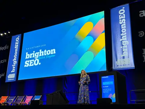 Abbie Dando, From Query to Sale: Engineering Search Journeys That Convert — brightonSEO 2026, zdjęcie 1 (14:40)