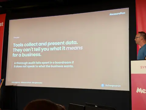 Christian Goodrich, How Claude Code Helped Me Transform Reporting and Delivery for AI Search and SEO — brightonSEO 2026, zdjęcie 2 (11:23)
