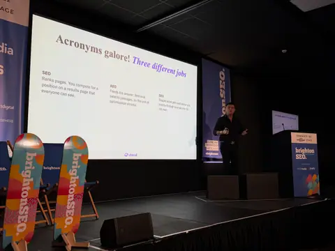 Christian Hustle, AEO/GEO Myths Busters: 5 things you can really do to drive your conversion & more traffic to your store — brightonSEO 2026, zdjęcie 8 (15:33)