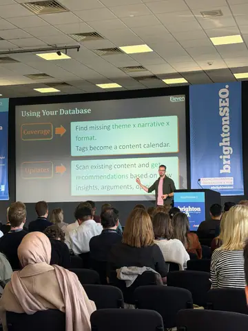 Christian Rigg, Best of Both Worlds: AI Content Systems with True Human EEAT — brightonSEO 2026, zdjęcie 9 (12:12)