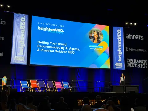 Jean Sarunporn, Getting Your Brand Recommended by AI Agents: A Practical Guide to GEO — brightonSEO 2026, zdjęcie 3 (09:35)