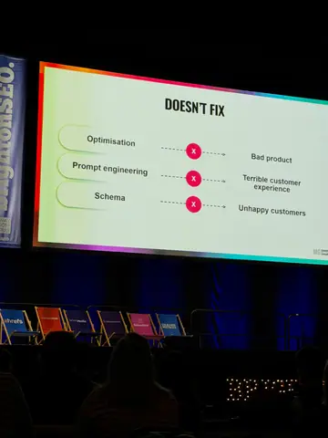 Jean Sarunporn, Getting Your Brand Recommended by AI Agents: A Practical Guide to GEO — brightonSEO 2026, zdjęcie 11 (09:39)