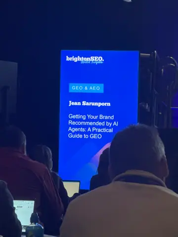 Jean Sarunporn, Getting Your Brand Recommended by AI Agents: A Practical Guide to GEO — brightonSEO 2026, zdjęcie 23 (09:44)
