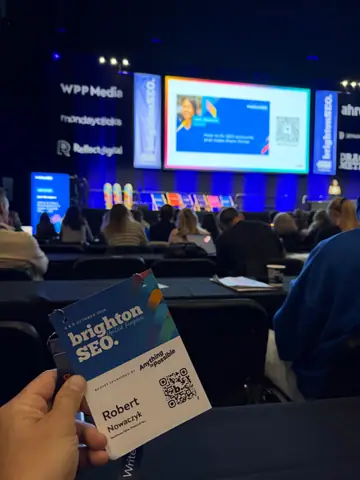 Jean Sarunporn, Getting Your Brand Recommended by AI Agents: A Practical Guide to GEO — brightonSEO 2026, zdjęcie 38 (09:52)