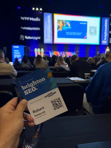 Jean Sarunporn, Getting Your Brand Recommended by AI Agents: A Practical Guide to GEO — brightonSEO 2026, zdjęcie 39 (09:52)