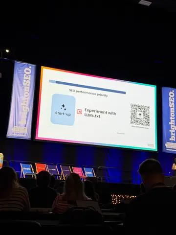 Jean Sarunporn, Getting Your Brand Recommended by AI Agents: A Practical Guide to GEO — brightonSEO 2026, zdjęcie 41 (09:53)