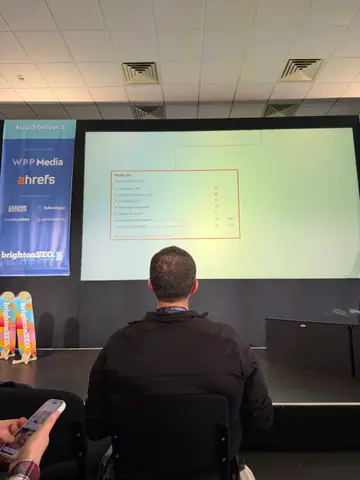Jeremy McDonald, From Gut Checks to Guardrails: Deploying Trustworthy AI for Marketing QA — brightonSEO 2026, zdjęcie 18 (14:13)