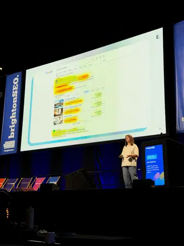 Jess Atkinson, SERP Psychology — brightonSEO 2026, zdjęcie 4 (15:40)