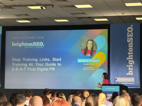 Jessica Hulbert, Stop Training Links, Start Training AI: Your Guide For E-E-A-T First Digital PR — brightonSEO 2026, zdjęcie 4 (15:53)