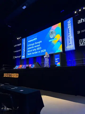 John Iwuozor, 5 Things Google Patents Reveal About Why SEO Feels Harder in 2026 — brightonSEO 2026, zdjęcie 2 (17:04)