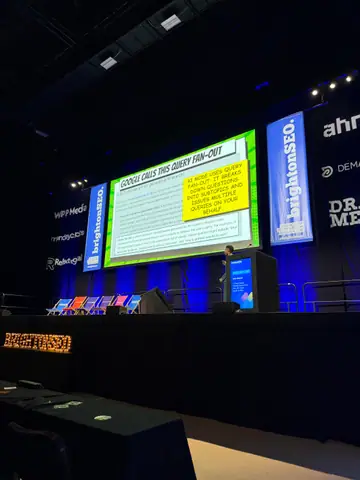 John Iwuozor, 5 Things Google Patents Reveal About Why SEO Feels Harder in 2026 — brightonSEO 2026, zdjęcie 7 (17:07)