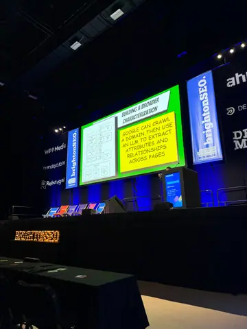 John Iwuozor, 5 Things Google Patents Reveal About Why SEO Feels Harder in 2026 — brightonSEO 2026, zdjęcie 12 (17:11)