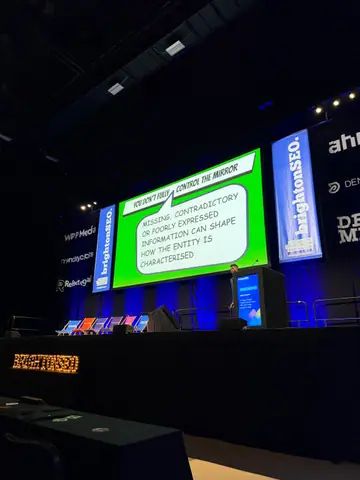 John Iwuozor, 5 Things Google Patents Reveal About Why SEO Feels Harder in 2026 — brightonSEO 2026, zdjęcie 14 (17:12)