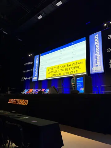 John Iwuozor, 5 Things Google Patents Reveal About Why SEO Feels Harder in 2026 — brightonSEO 2026, zdjęcie 23 (17:17)