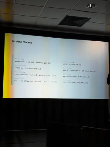 Malte Landwehr, ChatGPT Shopping: Lessons from 1M Products — brightonSEO 2026, zdjęcie 17 (09:39)