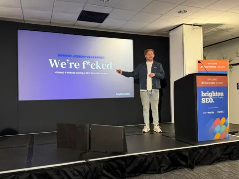 Stijn Bergmans, 7 Tactics for Agentic Search and Shopping — brightonSEO 2026, zdjęcie 9 (09:53)