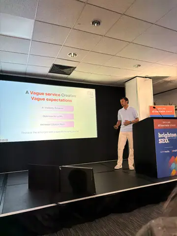 Vishal Mahida, Selling GEO: What Clients Actually Want and How to Close the Deal — brightonSEO 2026, zdjęcie 3 (12:00)